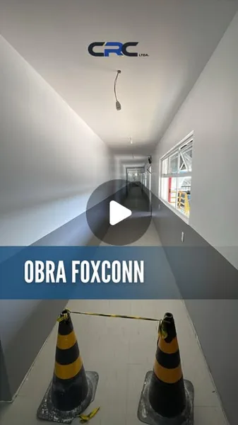 Escada e corredor de acesso Foxconn, CRC